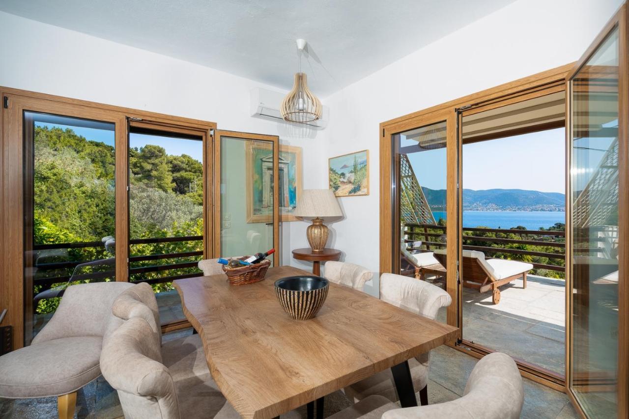 Villa Beis Porto Rafti Exterior photo